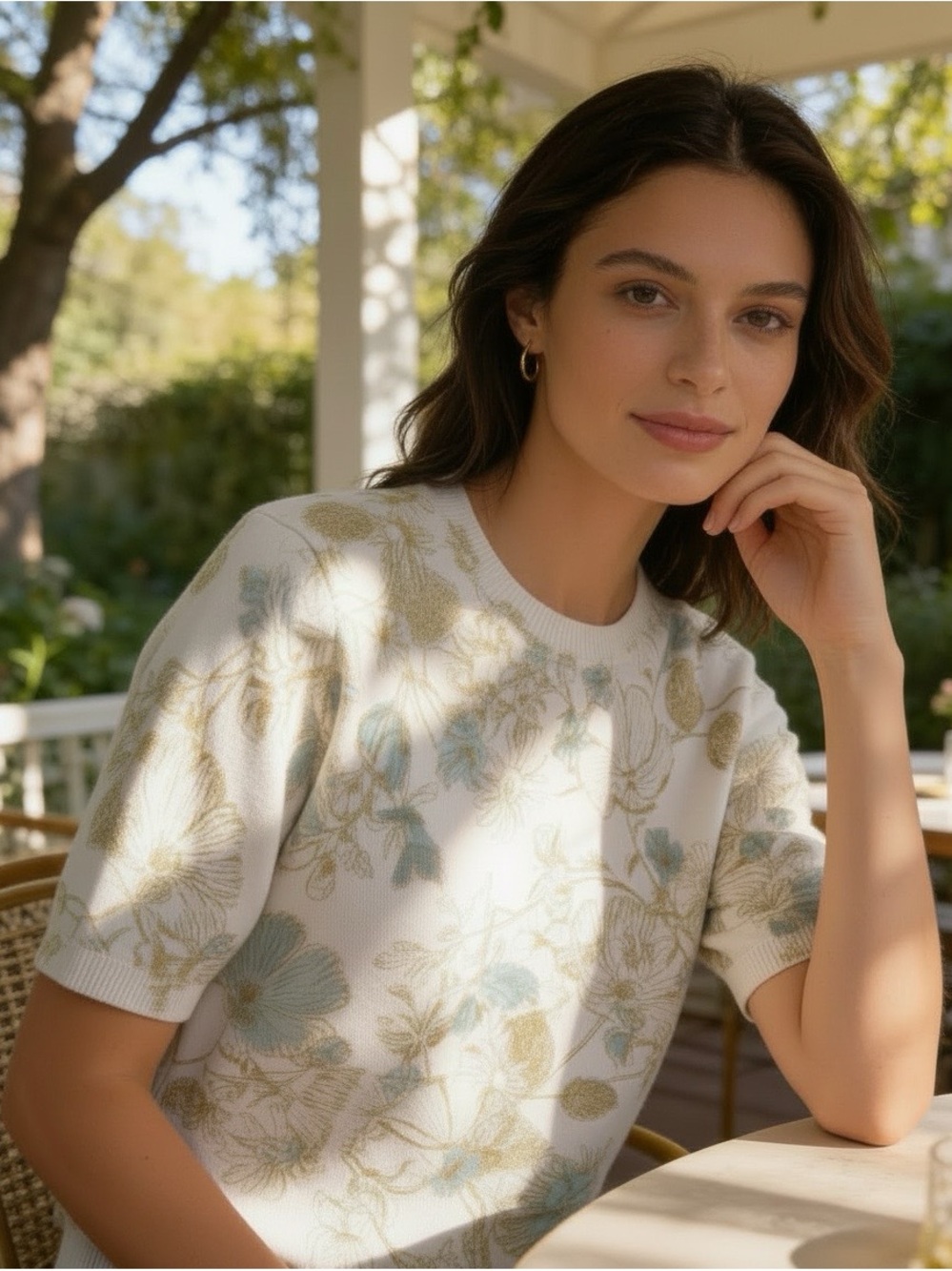 Chico's Size 2 (Large) White Knit Crewneck Top with Blue & Green Floral Print